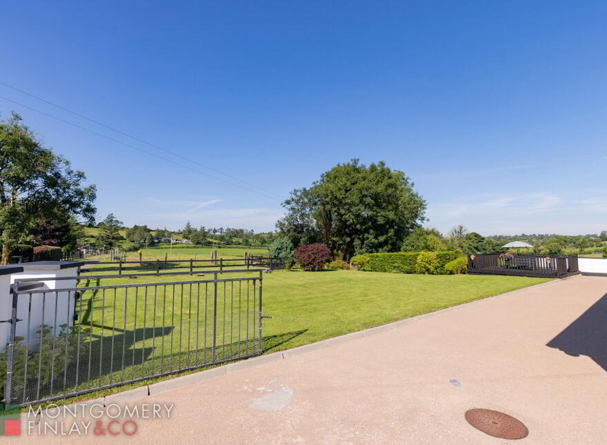 33 Moorfield Road, Omagh, Trillick, BT78 3TT