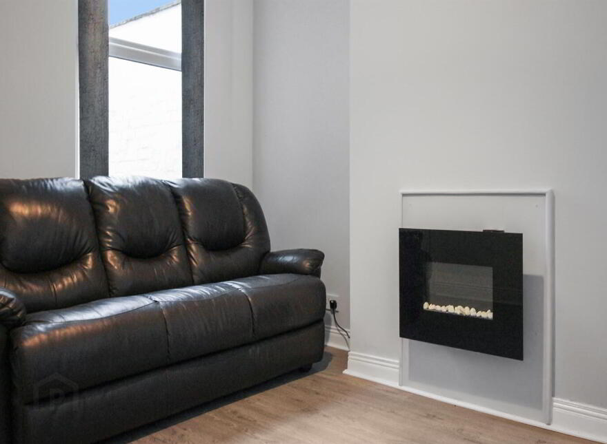 51 Lisburn Avenue, Lisburn Road, Belfast, BT9 7FX