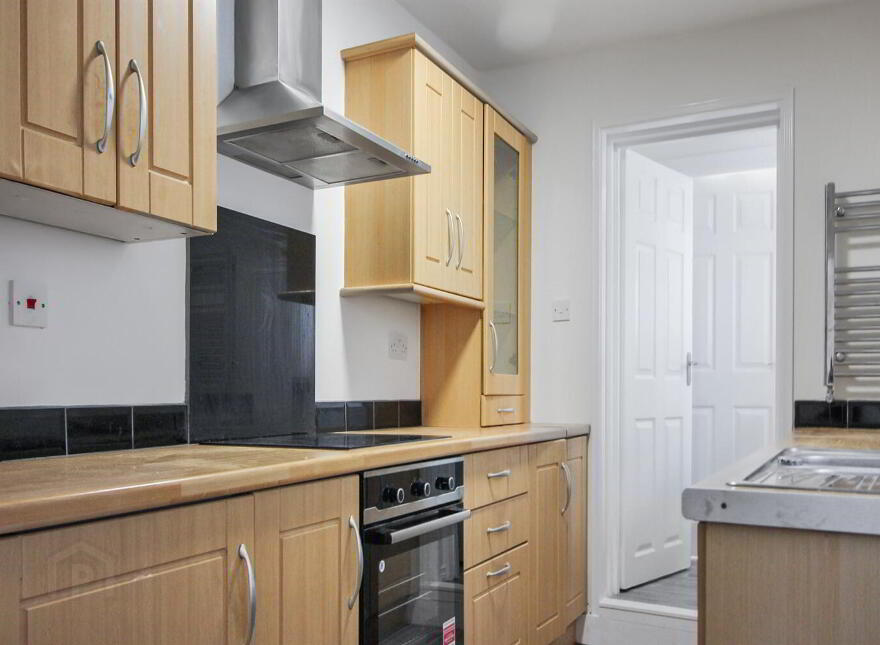 51 Lisburn Avenue, Lisburn Road, Belfast, BT9 7FX