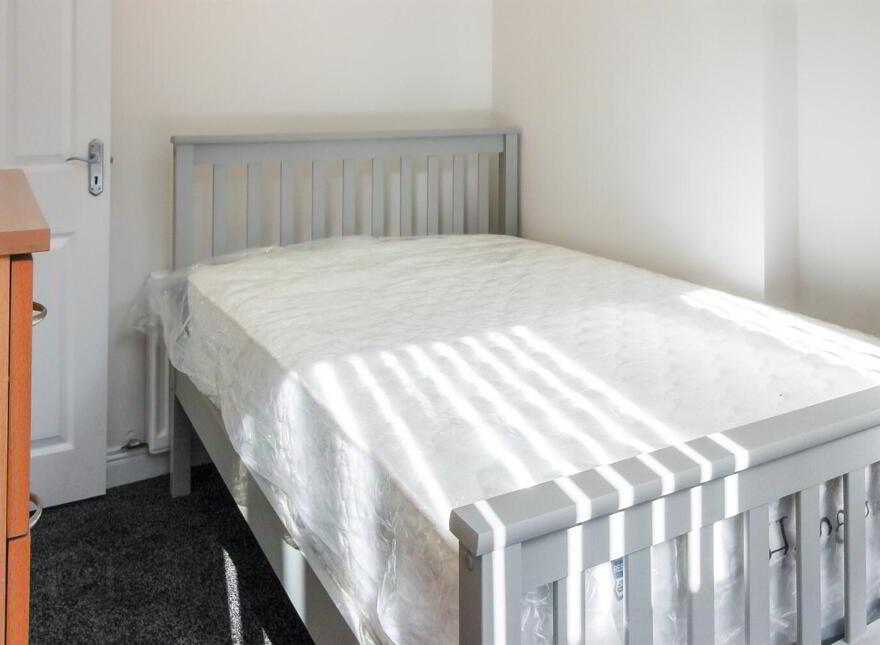 51 Lisburn Avenue, Lisburn Road, Belfast, BT9 7FX