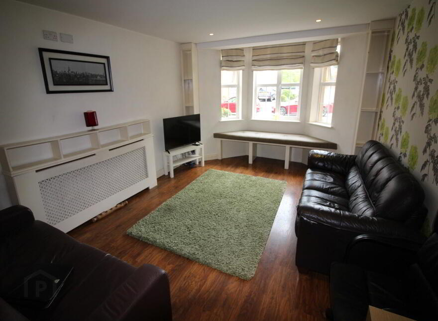 30 Milfort Mews, Dunmurry, Belfast, BT17 9JE