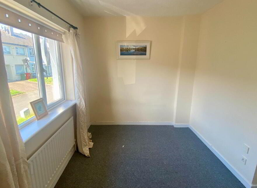 34 Westlawn, Wilton, T12YHK0