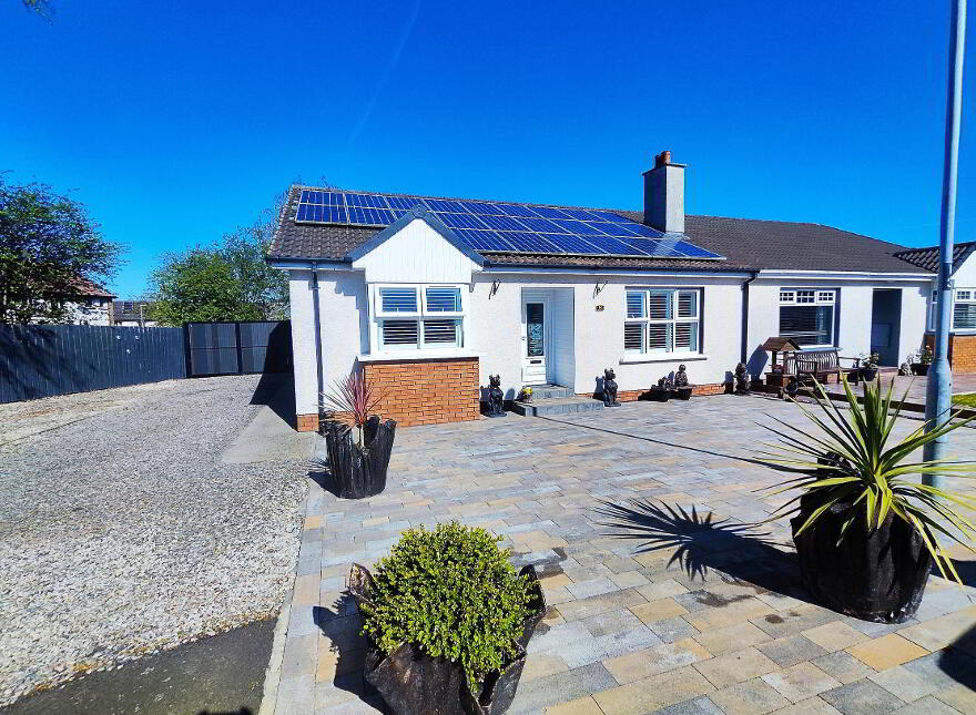 16 Loguestown Park, Coleraine, BT52 2HR