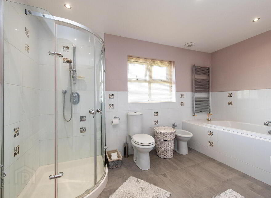 5 Lylehill Green, Templepatrick, Ballyclare, BT39 0BF
