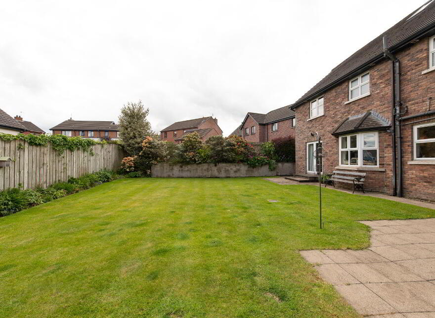 5 Lylehill Green, Templepatrick, Ballyclare, BT39 0BF