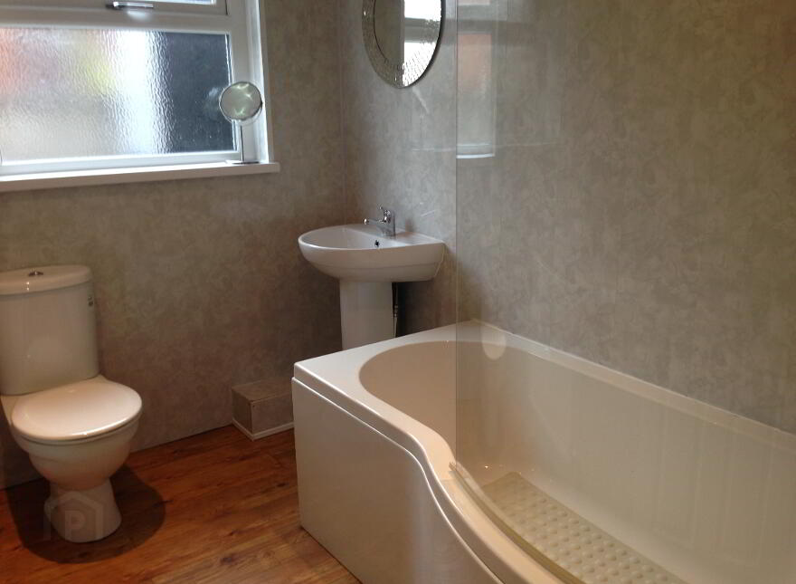 15 Glenvale Street, Belfast, BT13 3DD