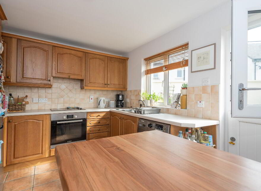 16 Ardenlee Place, Belfast, BT6 8QS