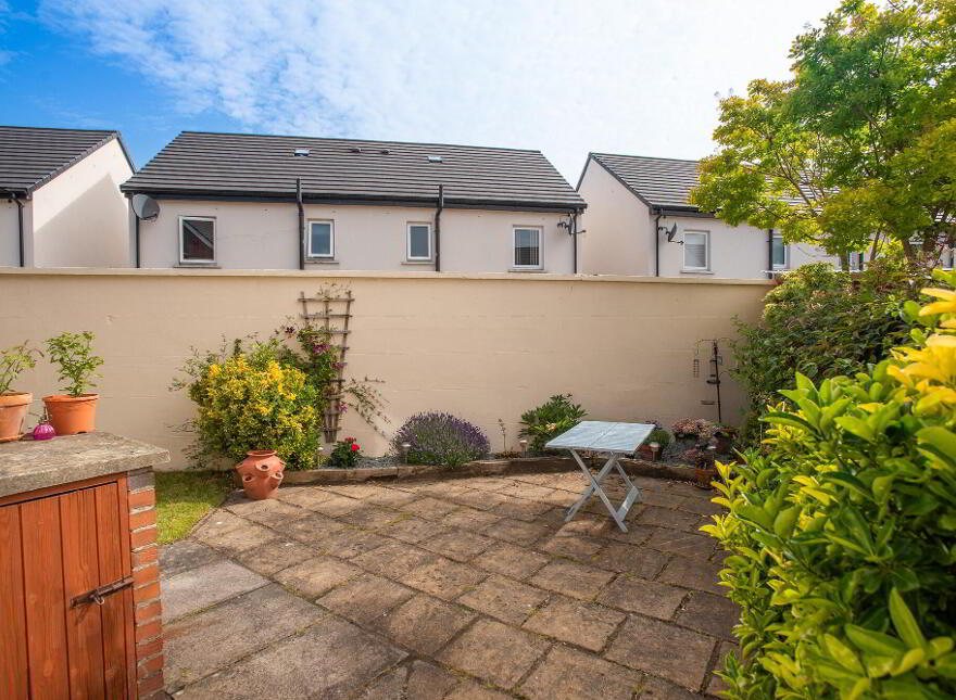 16 Ardenlee Place, Belfast, BT6 8QS