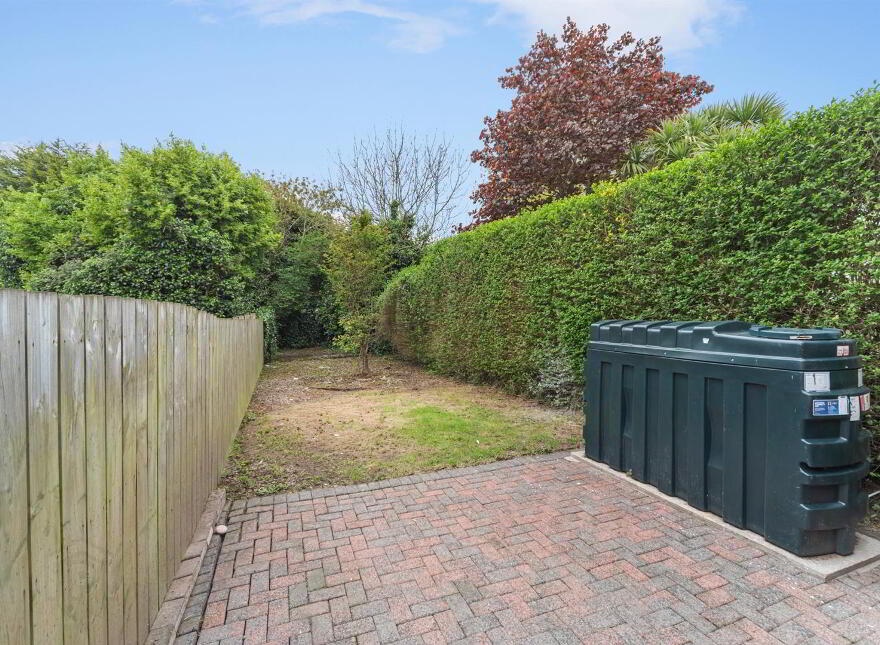50 Prestwick Park, Belfast, BT14 6PJ