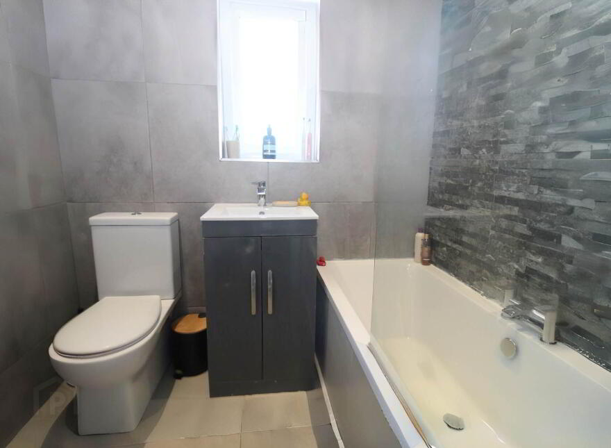79 Silverstream Crescent, Bangor, BT20 3NE