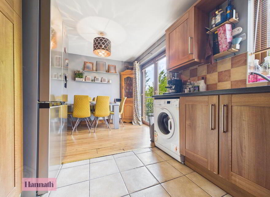 28 Silverwood Green, Lurgan, Craigavon, BT66 6SS