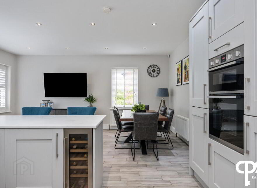 50 Fairfields Meadow, Lisburn, BT28 3YJ