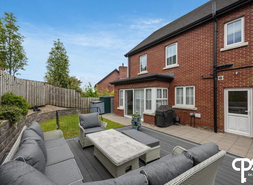 50 Fairfields Meadow, Lisburn, BT28 3YJ