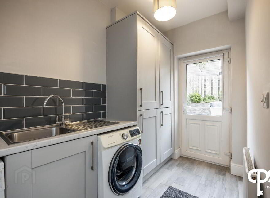 50 Fairfields Meadow, Lisburn, BT28 3YJ