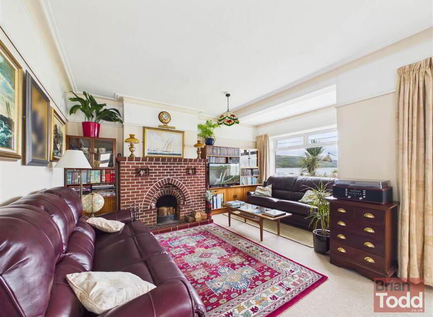 Coast Road, Ballygally, Larne, BT40 2QQ