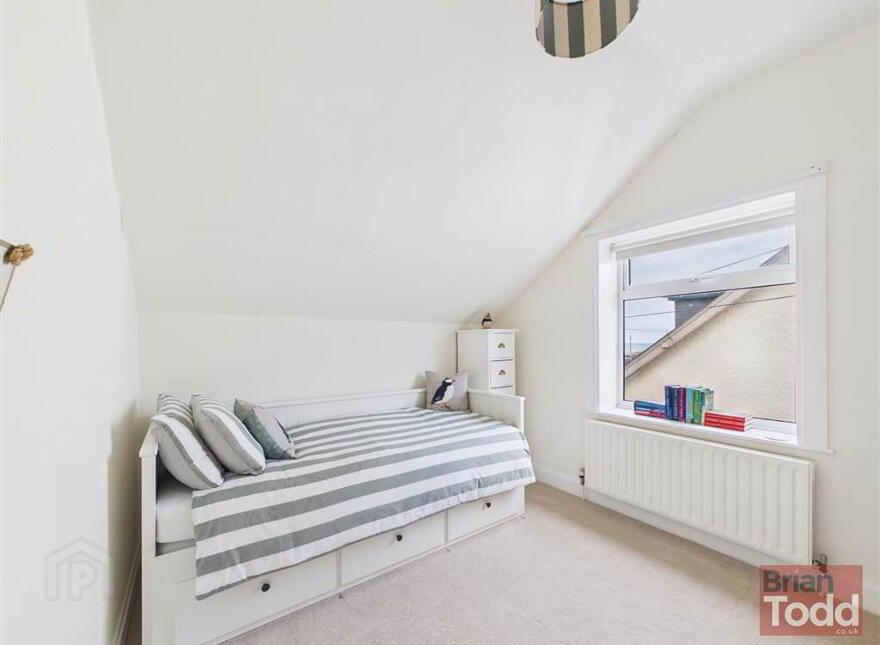 Coast Road, Ballygally, Larne, BT40 2QQ