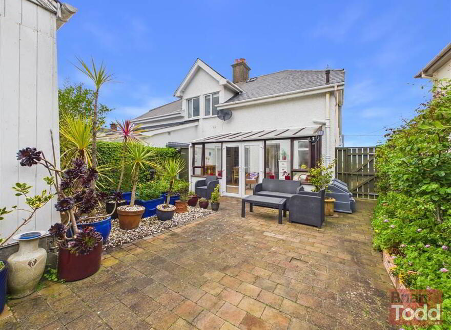 Coast Road, Ballygally, Larne, BT40 2QQ