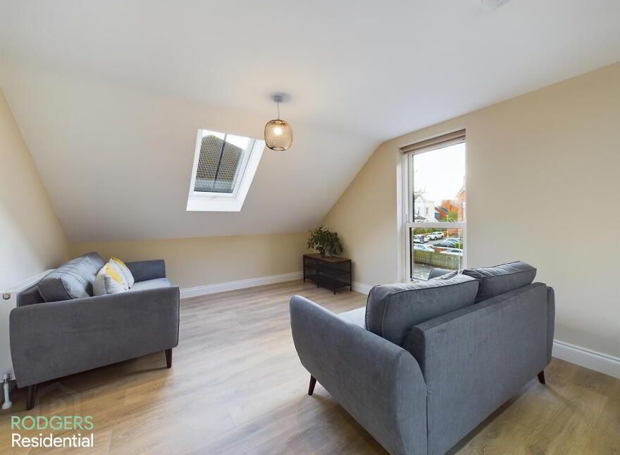 Apt 3, 14A Windsor Avenue, Belfast, BT9 6EE