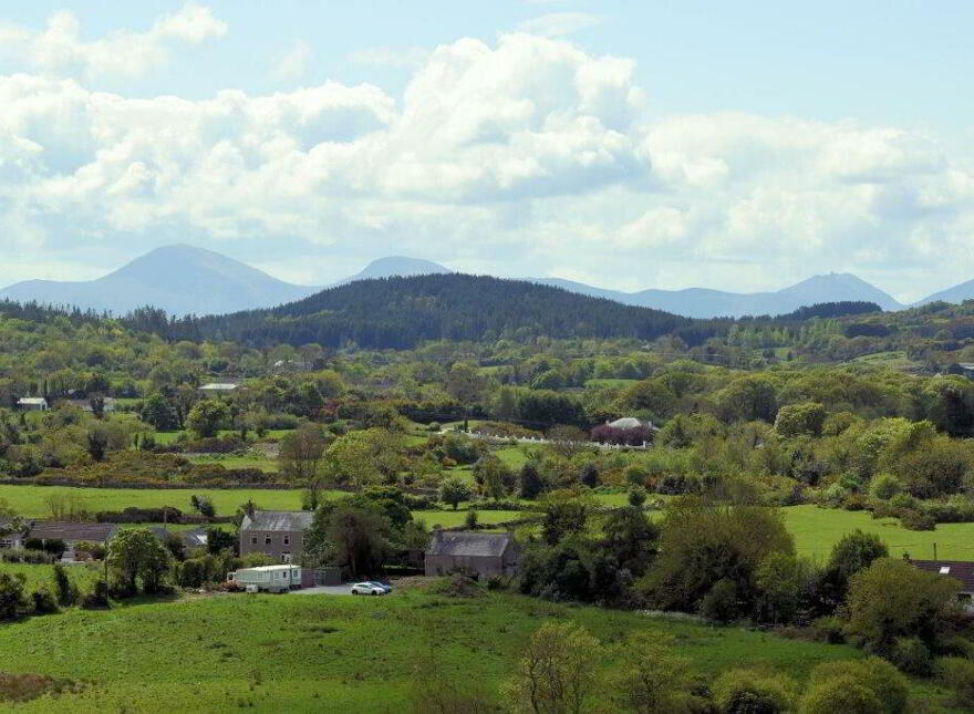 89B Crawfordstown Road, Ballynahinch, BT24 8NA