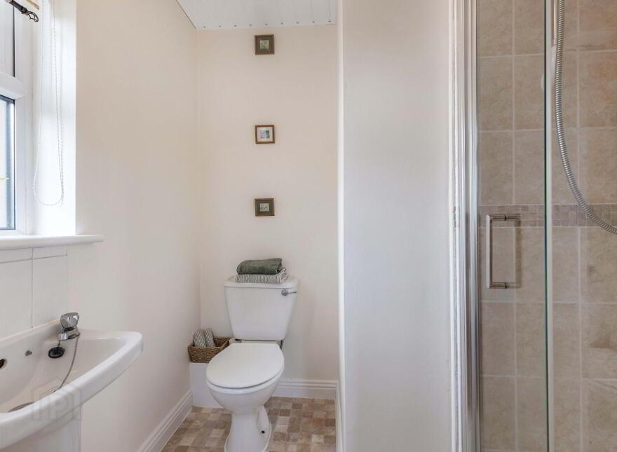 26 Wylies Hill, Ballybay, A75ED68