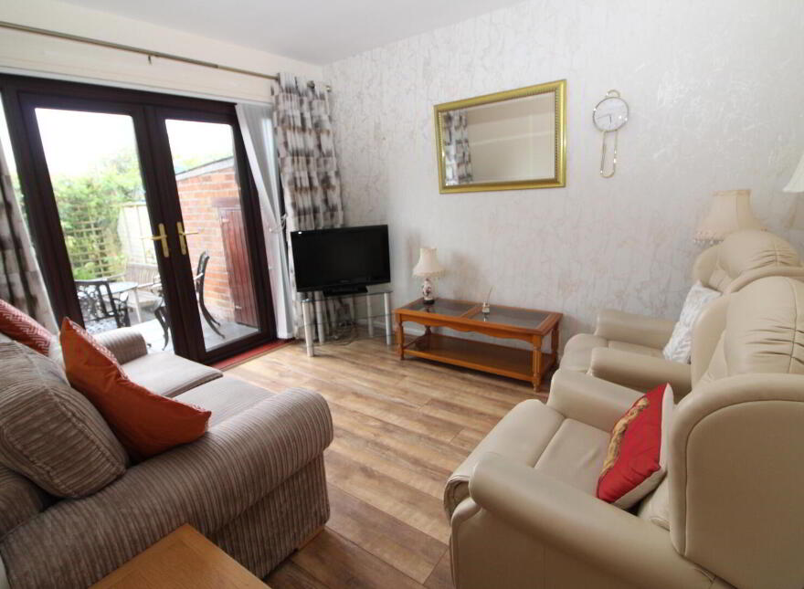 22 Springvale Park, Belfast, BT14 8DD