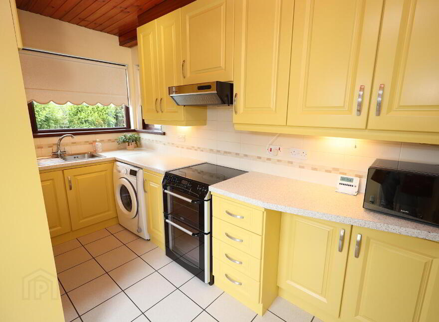 22 Springvale Park, Belfast, BT14 8DD