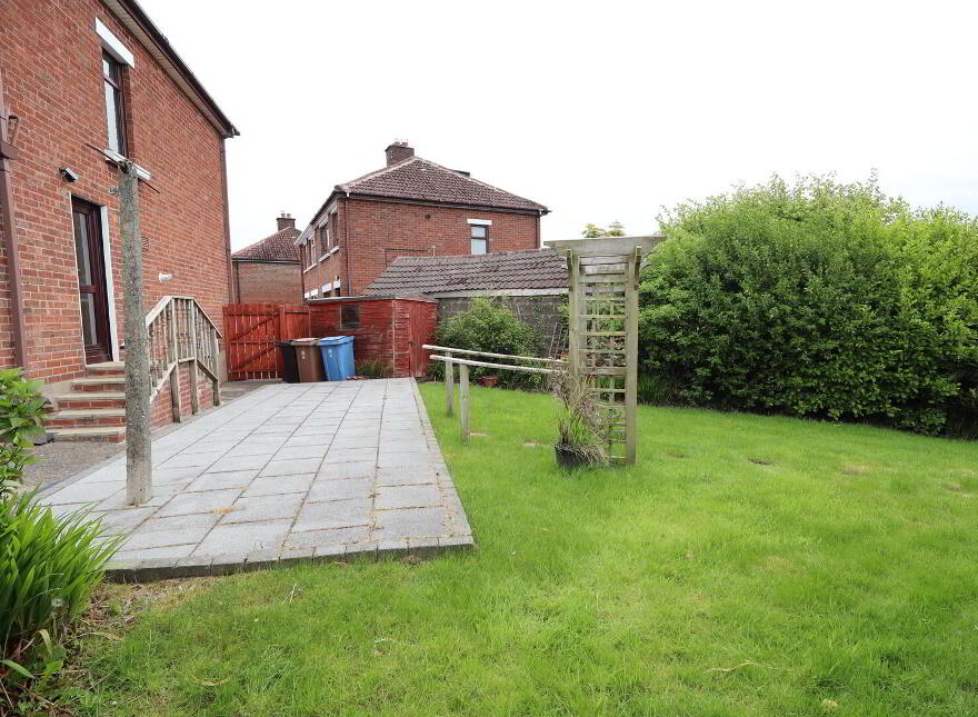 22 Springvale Park, Belfast, BT14 8DD