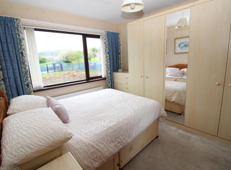 22 Springvale Park, Belfast, BT14 8DD