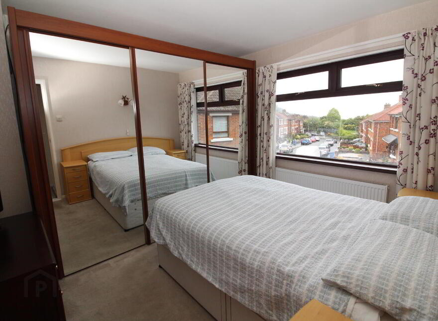 22 Springvale Park, Belfast, BT14 8DD