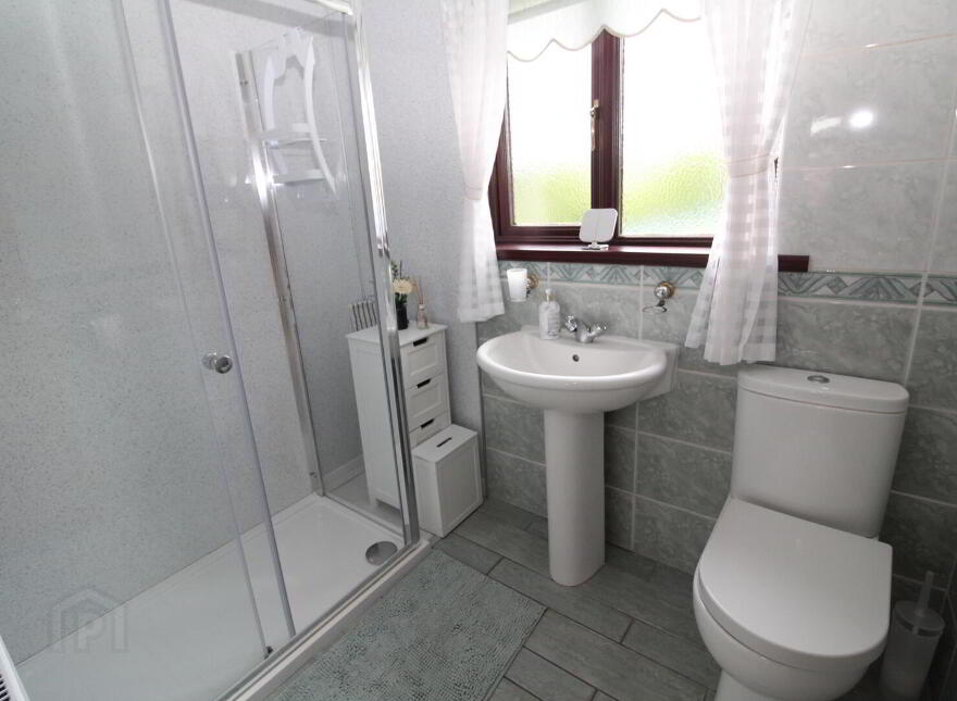 22 Springvale Park, Belfast, BT14 8DD