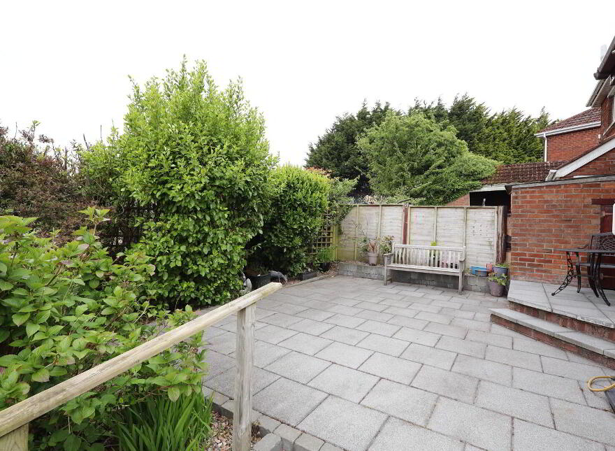 22 Springvale Park, Belfast, BT14 8DD