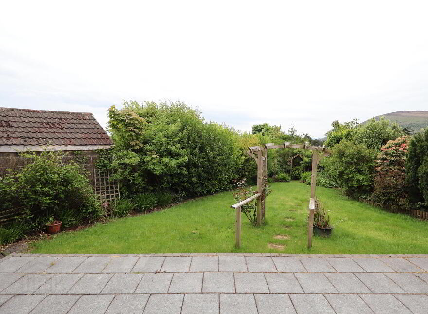 22 Springvale Park, Belfast, BT14 8DD