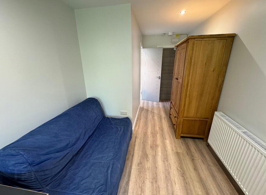 29 Stranmillis Road, Belfast, BT9 5AF
