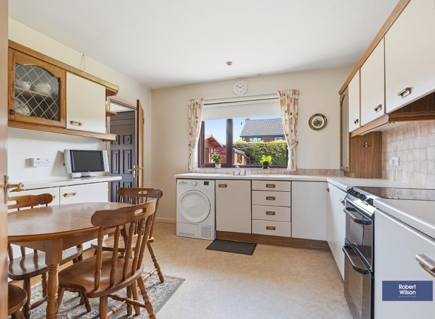 32 Danesfort, Moira, BT67 0SG