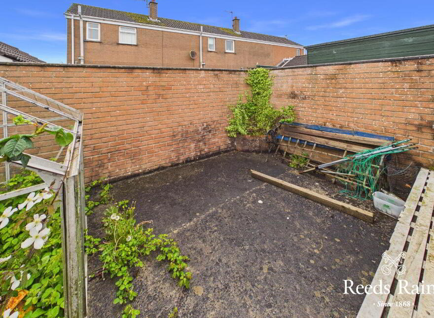10 Thornleigh Avenue, Newtownards, BT23 8TQ