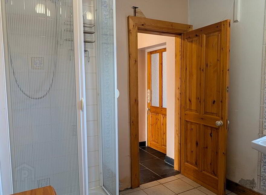 Carrowmore, Ballyconnell, H14RT99