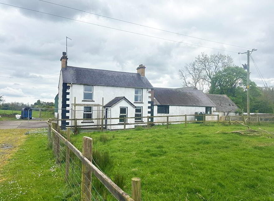 56 Ballycrune Road, Hillsborough, BT26 6NH