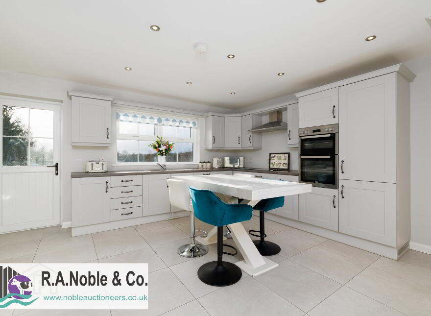 25 The Olde Fairways Cresent, Fivemiletown, BT75 0TG