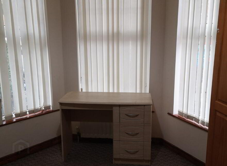 Unit 1, 95 University Avenue, Belfast, BT7 1GX