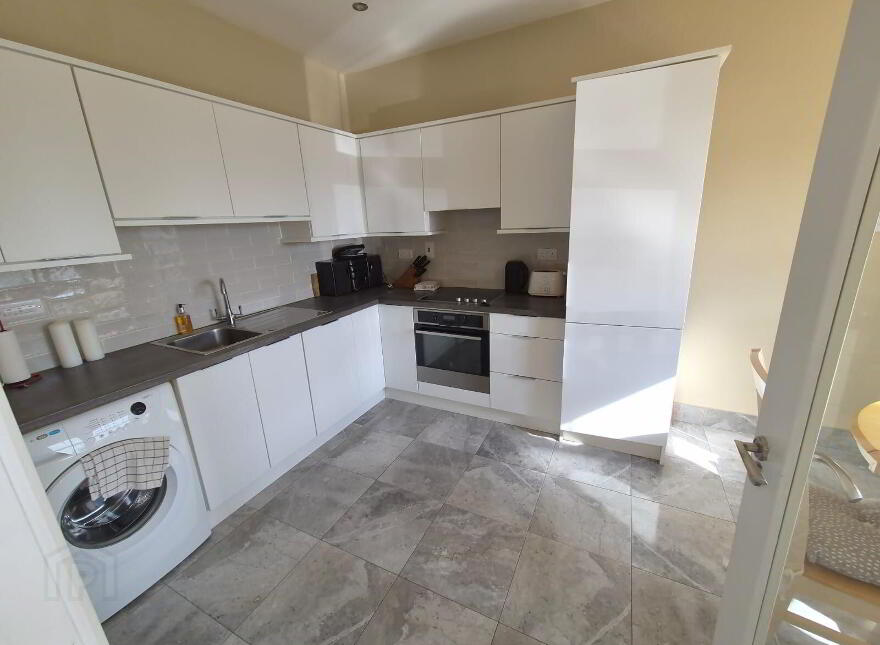12 Drakes Point, Crosshaven, Myrtleville, P43WP68