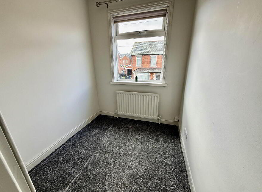 40 Loopland Drive, Cregagh, Belfast, BT6 9DX
