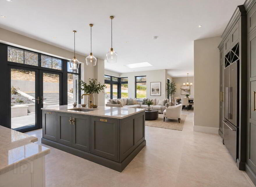Lisnarede House, 170c Warren Road, Donaghadee, BT21 0PJ