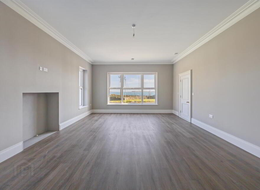 Lisnarede House, 170c Warren Road, Donaghadee, BT21 0PJ