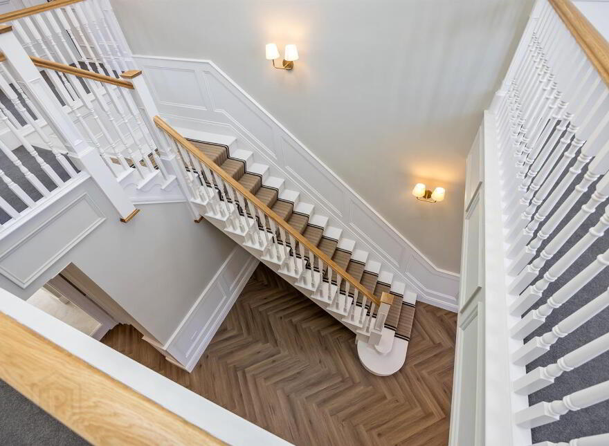 Lisnarede House, 170c Warren Road, Donaghadee, BT21 0PJ