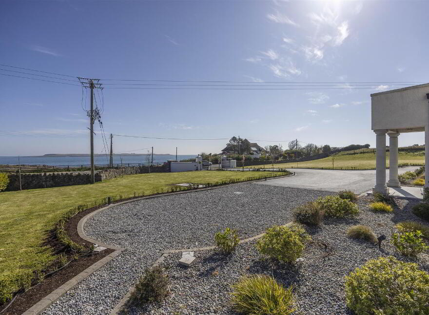 Lisnarede House, 170c Warren Road, Donaghadee, BT21 0PJ