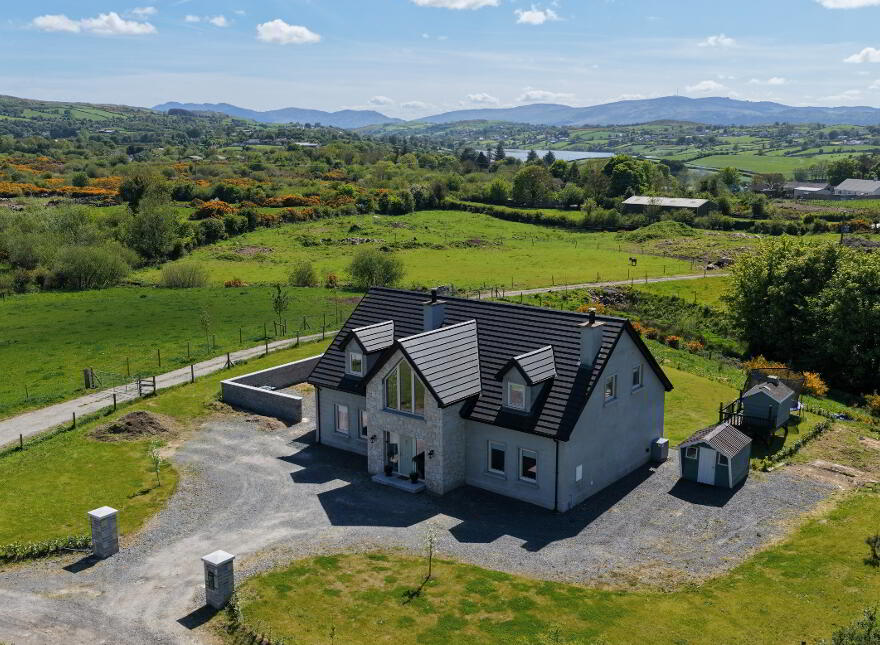 54 Benagh Road, Newry, BT34 2JE