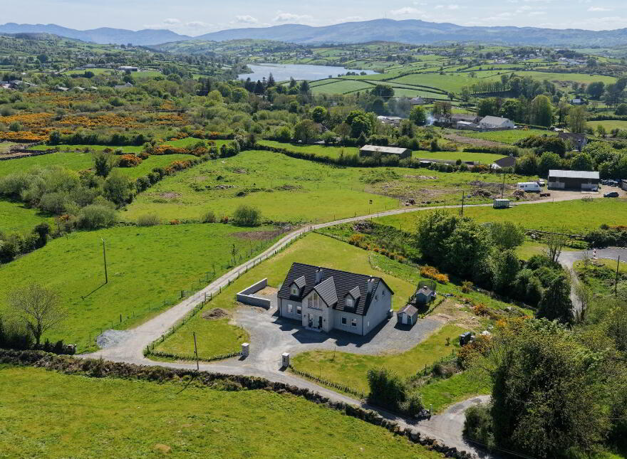 54 Benagh Road, Newry, BT34 2JE