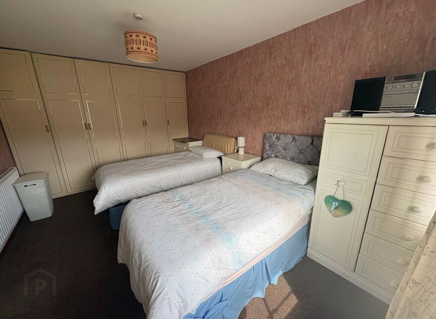46 Derry Road, Strabane, BT82 8LD