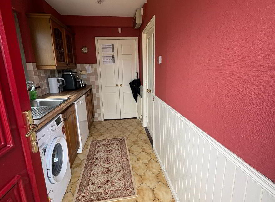 46 Derry Road, Strabane, BT82 8LD