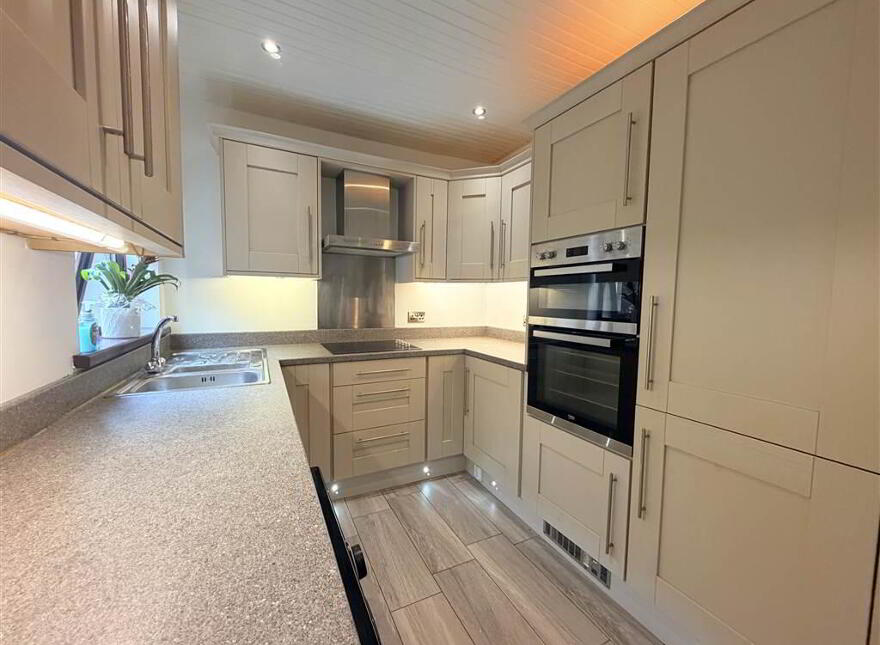 7 Springfield Drive, Belfast, BT12 7EL